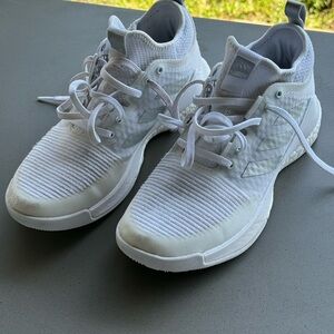 Women’s 7 Adidas Crazyflight Midi Volleyball Shoes! Excellent Condition!